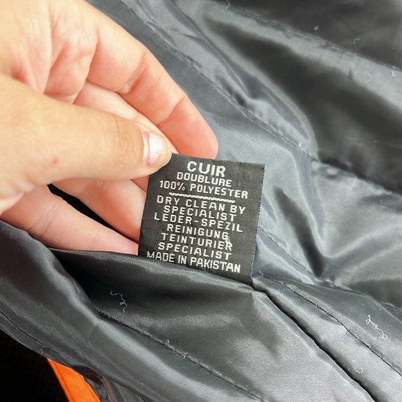 Milwaukee Long Sleeve Zip Motorcycle Jacket Black Leather Men XL Zip Out Liner - Picture 6 of 15